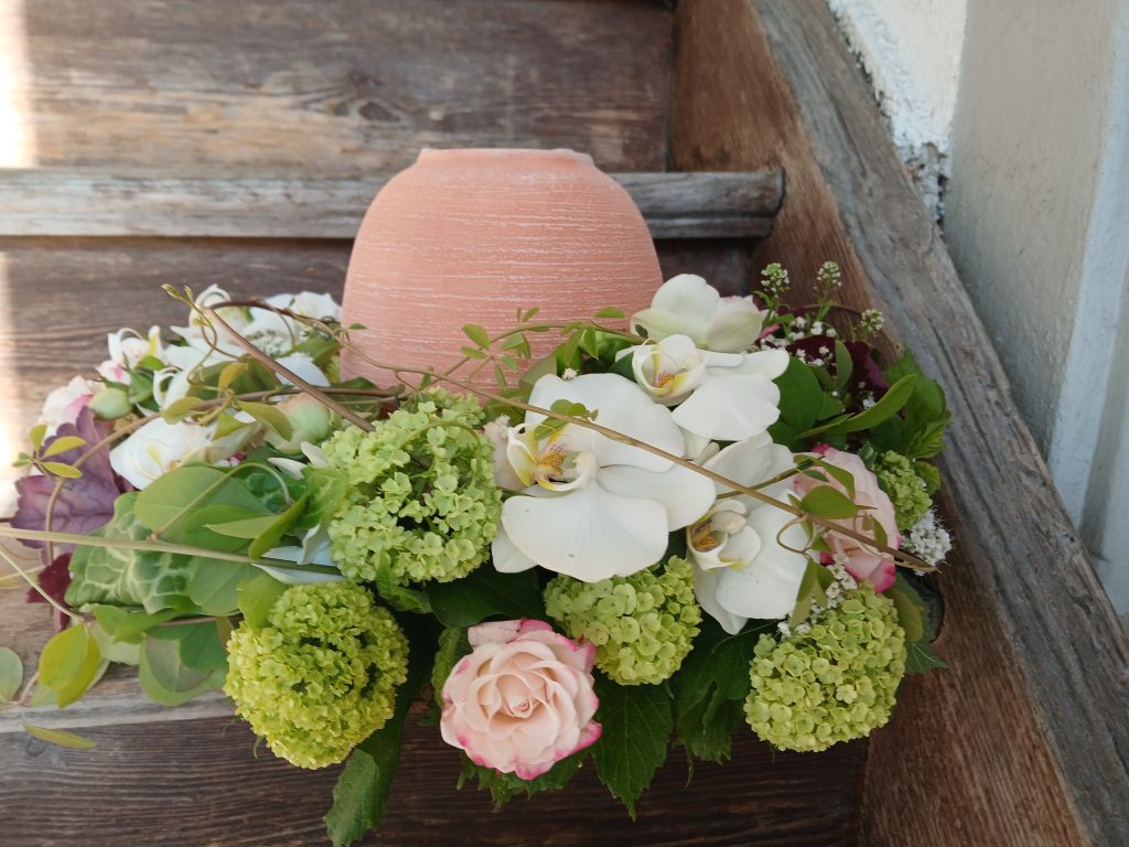 Urnenkrank für kleine Urne